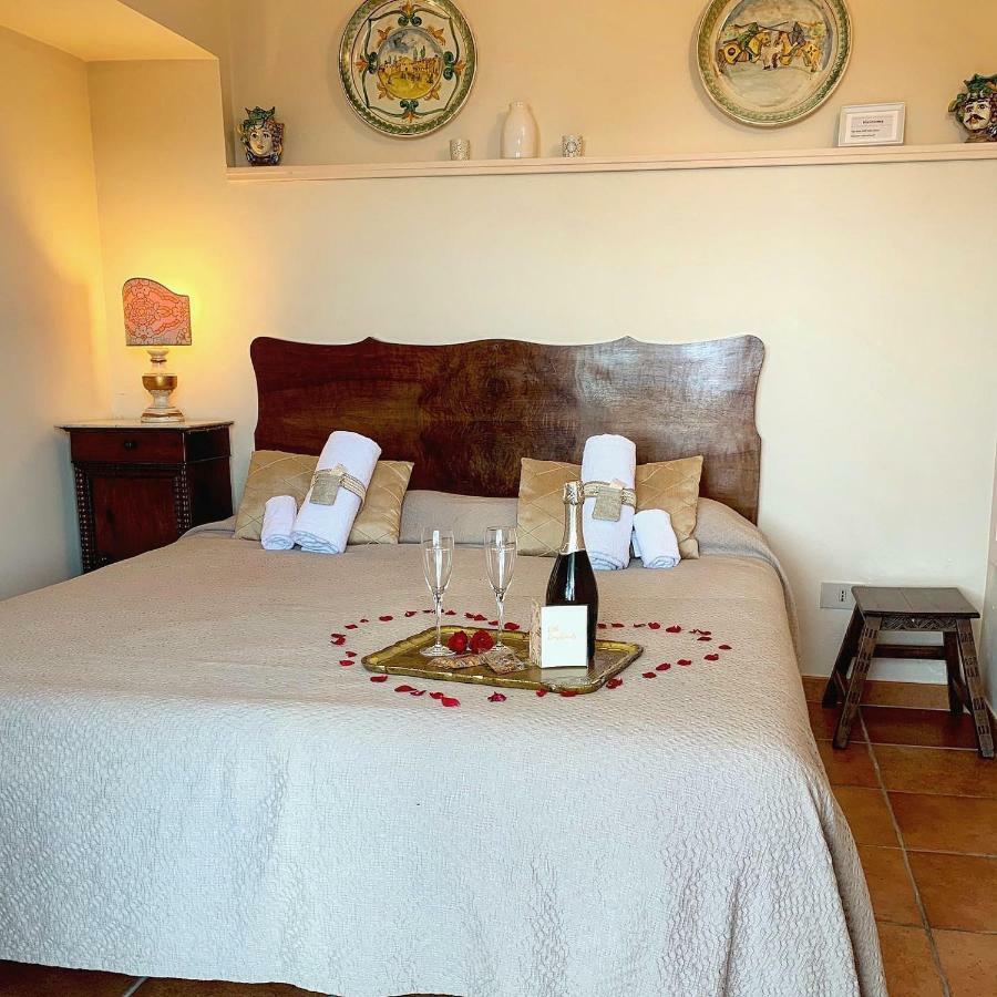 B&B Villa Vittoria Giardini-Naxos Extérieur photo